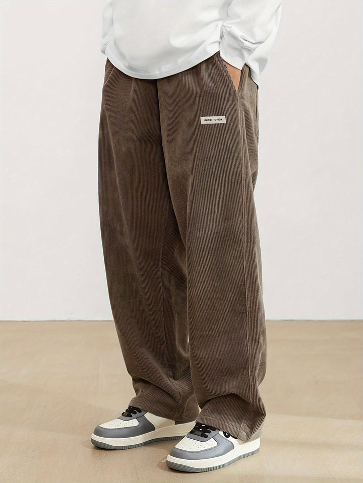 Klassische Cordhose für Herren