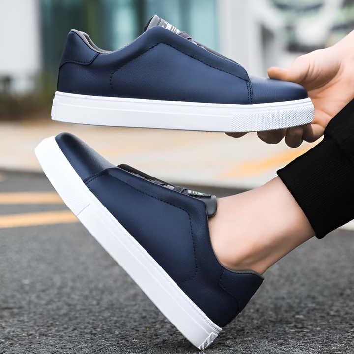 Klassische bequeme Sneaker für Herren