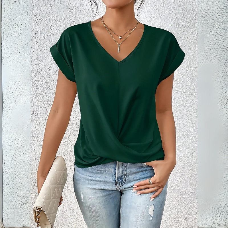 Feminines T-Shirt mit Herz-Ausschnitt