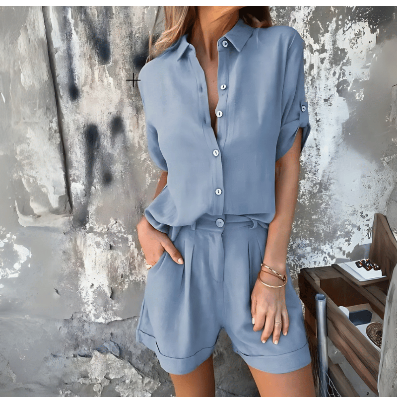 Zweiteiliges Outfit aus atmungsaktivem Leinen für Frauen