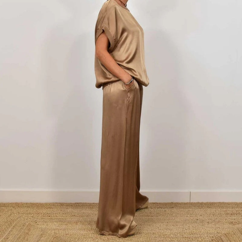 Elegantes zweiteiliges Set für Damen